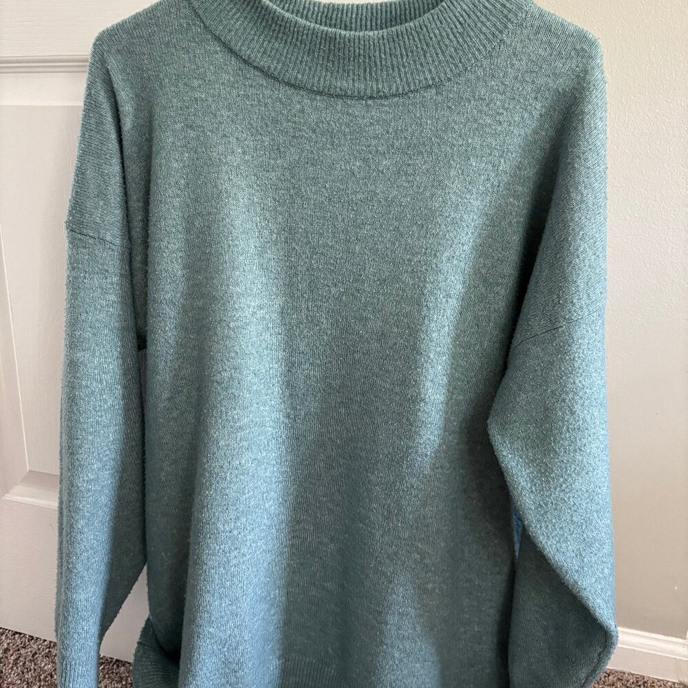 Bundle of 3 tunic sweaters